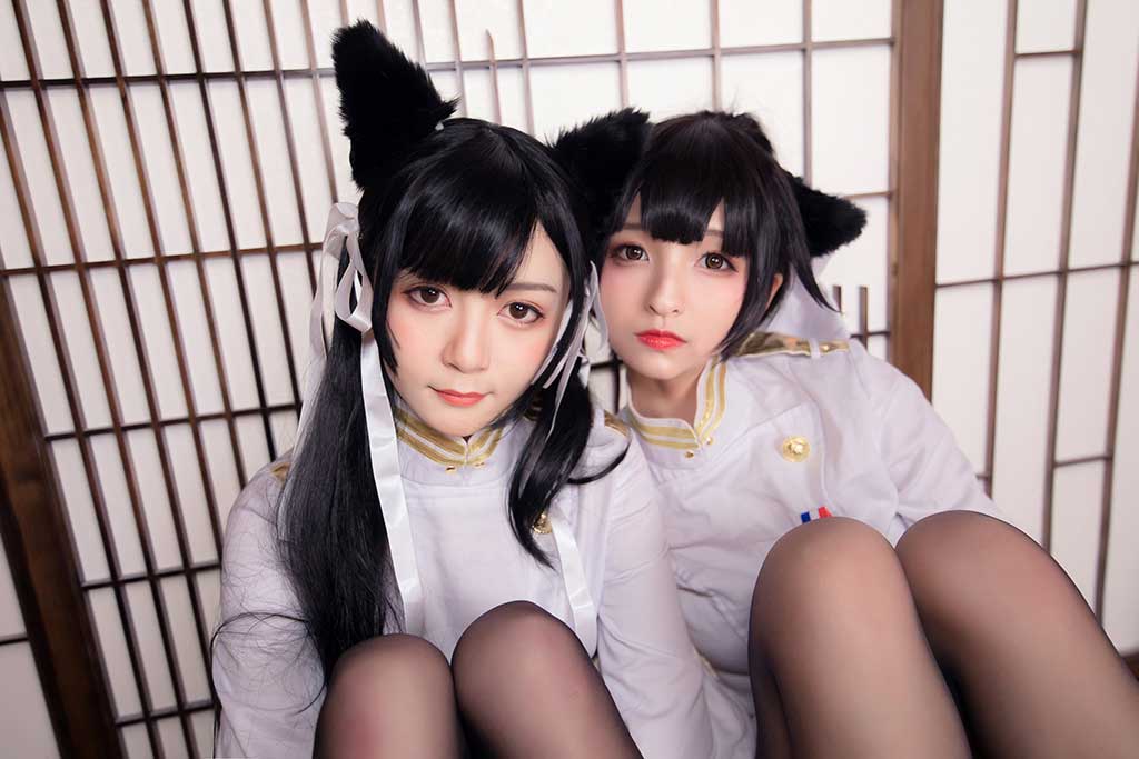 神楽坂真冬&神无月凛子 碧蓝航线 高雄&爱宕cosplay白制服旗袍内衣白丝黑丝美腿美足缩略图1