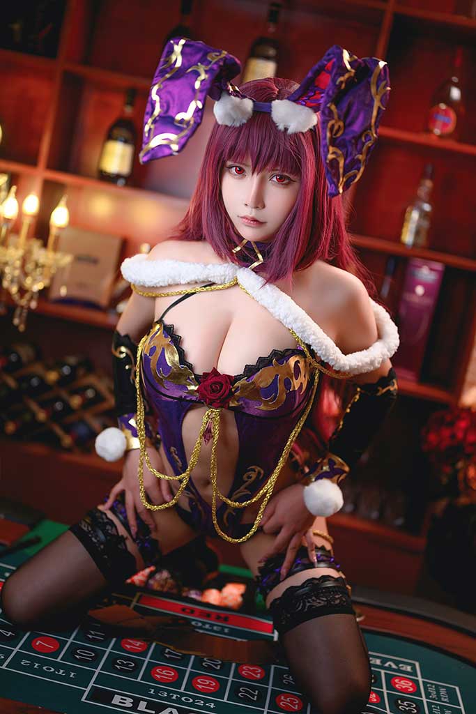 抱走莫子aa Fate Scathach（斯卡哈）cosplay紫红发兔女郎装黑丝黑高跟缩略图1